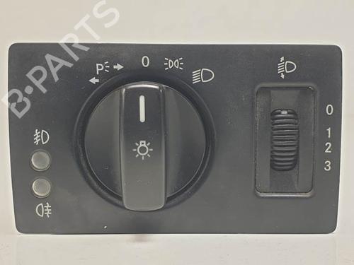 Used Headlight switch MERCEDES-BENZ B-CLASS Sports Tourer (W245) B 180 CDI (245.207) (109 hp) 24627180