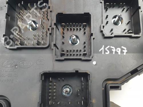 Fuse box HYUNDAI SANTA FÉ II (CM) 2.2 CRDi GLS | BP27171666E1 