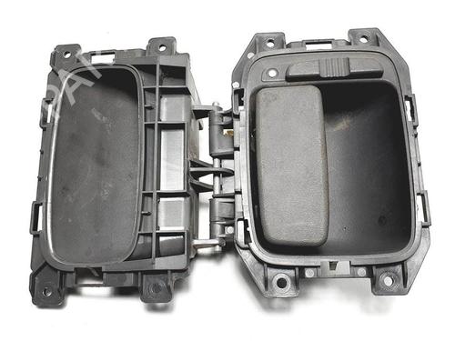 Used Rear right interior door handle Rear right interior door handle MERCEDES-BENZ SPRINTER 3-t Van (B906) 209 CDI (906.611, 906.613) (88 hp) 16071727 16071727