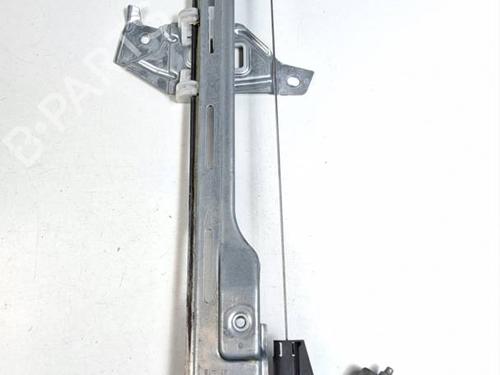rudehejsemekanisme-ventre-foran-suzuki-vitara-ly-2015-39196444 main image