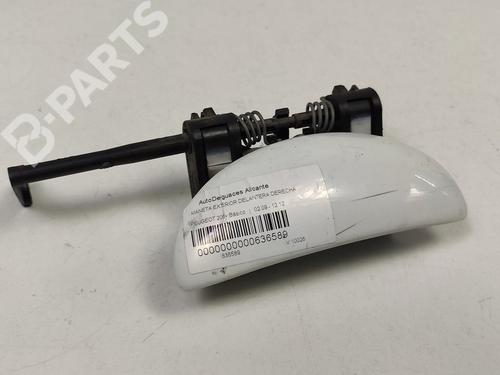 Used Front right exterior door handle PEUGEOT 206+ (2L_, 2M_) 1.1 (60 hp) 10111673