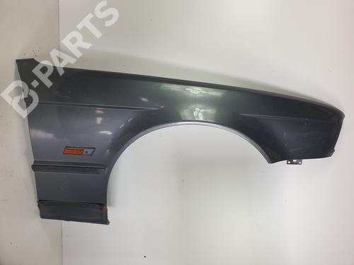 Used Right front fenders Right front fenders BMW 5 (E34) 518 i (113 hp) 11089919 11089919