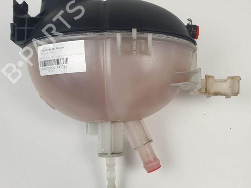 expansion-tank-mercedes-benz-c-class-coupe-c204-2011-25139174 main image