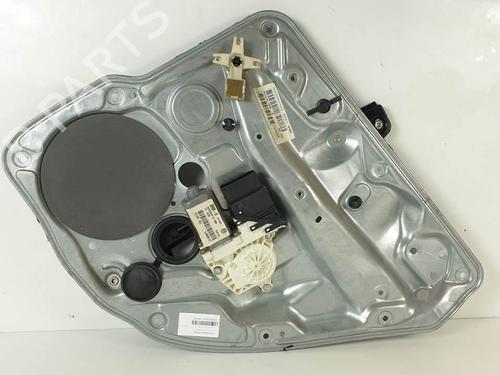 Rudehejsemekanisme Højre bagtil Rudehejsemekanisme Højre bagtil VW GOLF IV (1J1) 1.9 SDI (68 hp) 17863420 17863420