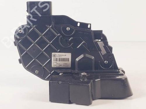 Rear left lock LAND ROVER RANGE ROVER SPORT I (L320) 3.6 D 4x4 | BP17701256C100 