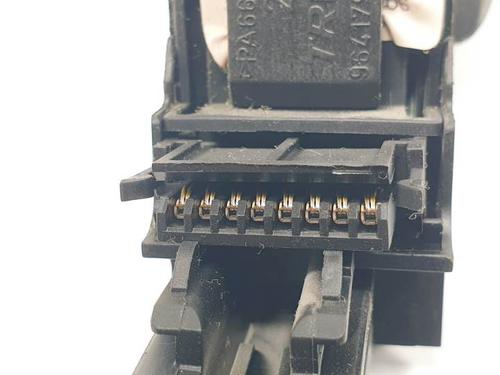 Steering wheel controls PEUGEOT 407 (6D_) 2.0 HDi (6DRHRH) | BP16576329E15 
