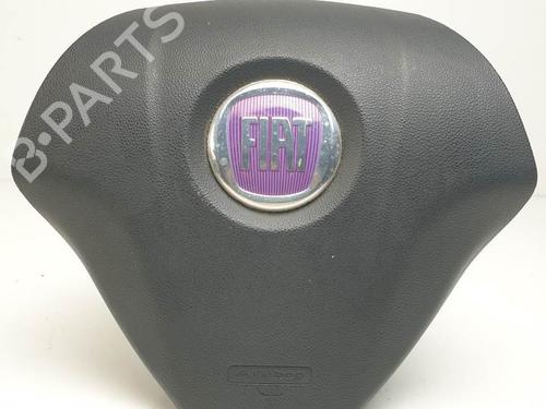 Used Driver airbag FIAT GRANDE PUNTO (199_) 1.3 D Multijet (199.AXD11, 199.AXD1A, 199.AXD1B,... (90 hp) 26171133