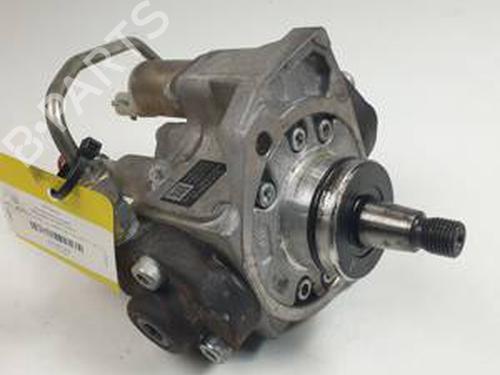 Used Injection pump OPEL MOKKA / MOKKA X (J13) 1.6 CDTI (_76) (136 hp) 30896425