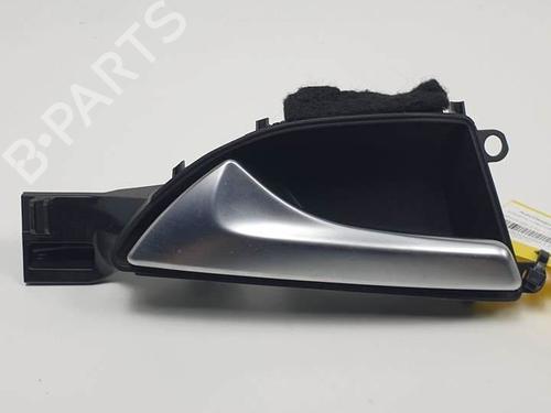 Used Front left interior door handle Front left interior door handle INFINITI Q30 2.2 D (170 hp) 18120369 18120369