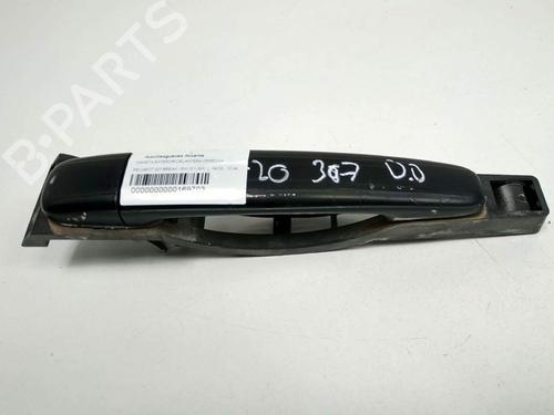 Used Front right exterior door handle Front right exterior door handle 7275371 7275371