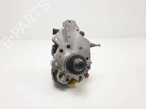 Used Injection pump RENAULT LAGUNA II (BG0/1_) 2.0 dCi (BG1T) (150 hp) 30870271