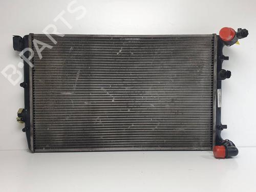 Used Water radiator Water radiator 36878633 36878633