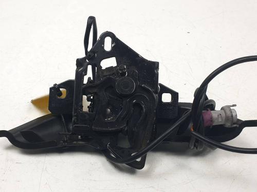 hood-lock-vw-passat-b5-3b2-1996-1997-1998-1999-2000-2001-40175510 main image