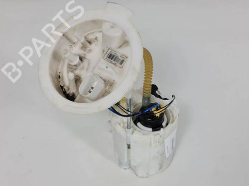 Used Fuel pump BMW 4 Coupe (F32, F82) 435 d xDrive (313 hp) 7171627