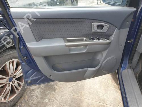 Left taillight KIA CARENS II MPV (FJ) 2.0 CRDi | BP15261448C34 