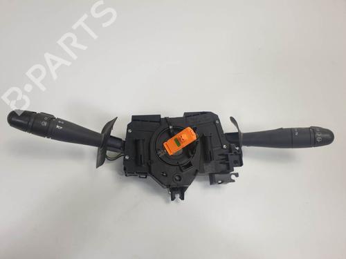 Interruttore luci Interruttore luci RENAULT CLIO II (BB_, CB_) 1.2 (BB0A, BB0F, BB10, BB1K, BB28, BB2D, BB2H, CB0A,... (58 hp) 6859269 6859269