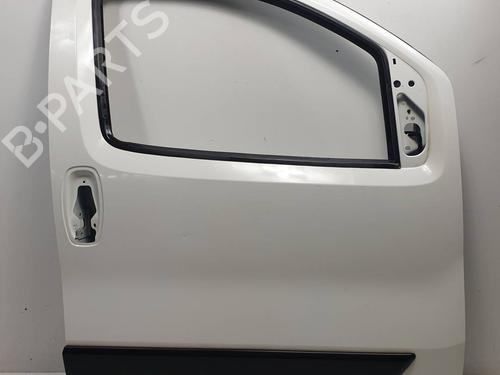 Used Right front door Right front door 37257714 37257714