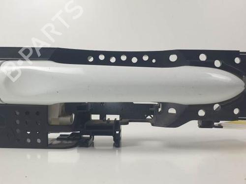 Used Front right exterior door handle RENAULT MEGANE III Coupe (DZ0/1_) 1.5 dCi (DZ09, DZ0D, DZ1F, DZ1G, DZ14, DZ29) (110 hp) 24933175