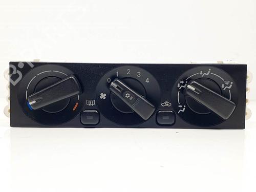 Used Climate control Climate control MITSUBISHI CARISMA (DA_) 1.9 DI-D (DA5A) (102 hp) 25258164 25258164