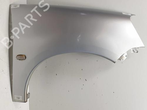 Used Right front fenders Right front fenders 37066229 37066229