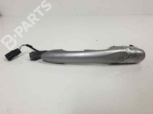 Used Front right exterior door handle Front right exterior door handle RENAULT MEGANE III Hatchback (BZ0/1_, B3_) 1.5 dCi (106 hp) 6852600 6852600
