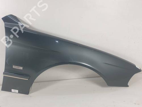 Forskærm Højre Forskærm Højre BMW 5 (E39) 520 d (136 hp) 37507740 37507740