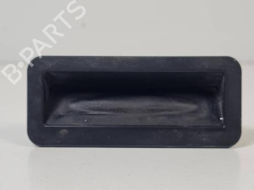 Used Tailgate handle Tailgate handle 37287047 37287047