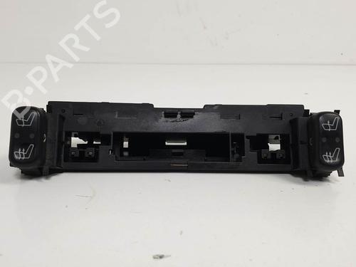 Used Switch Switch MERCEDES-BENZ CLK Convertible (A208) CLK 200 (208.435) (136 hp) 6892976 6892976