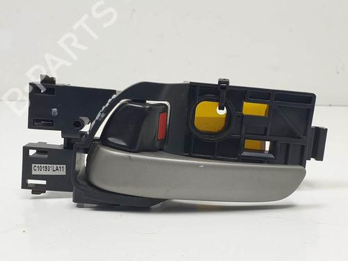 Used Front left interior door handle HONDA JAZZ IV (GK_) 1.3 (102 hp) 16879941