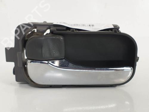 Used Rear left interior door handle Rear left interior door handle NISSAN X-TRAIL I (T30) 2.2 DCi FWD (114 hp) 6931136 6931136