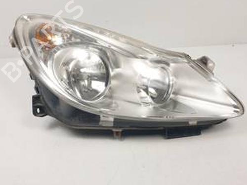 Højre forlygte OPEL CORSA E (X15) 1.4 (08, 68) (90 hp) 31327777