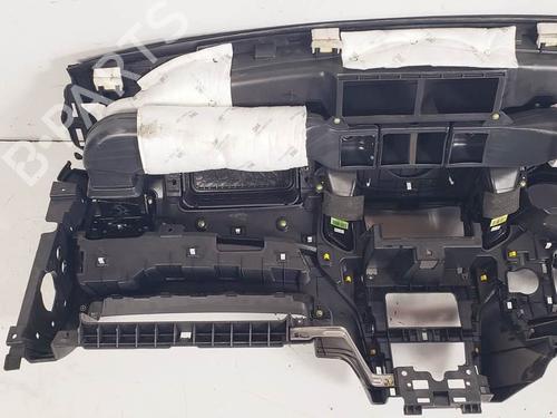 Dashboard SSANGYONG XLV SUV e-XGi 160 | BP17518235C46 - Image 4