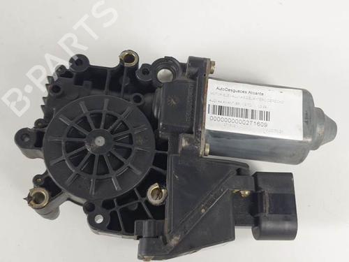 Used Right front window motor AUDI A4 B5 Avant (8D5) 1.9 TDI (110 hp) 7273090