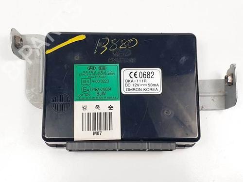 Used Comfort control module Comfort control module HYUNDAI TUCSON (JM) 2.0 CRDi (113 hp) 17226482 17226482