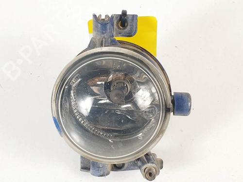 Used Right front fog light Right front fog light FORD FOCUS II (DA_, HCP, DP) 1.6 (100 hp) 17544908 17544908