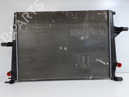 Used Water radiator Water radiator 39548959 39548959
