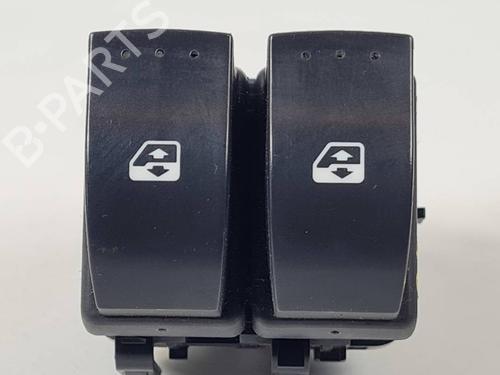 Used Left front window switch Left front window switch RENAULT MASTER III Van (FV) 2.3 dCi 125 RWD (FV0C, FV0D, FV0H, FV0J, FV0A, FV0K) (125 hp) 15858244 15858244