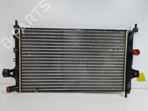 Used Water radiator Water radiator 37668534 37668534