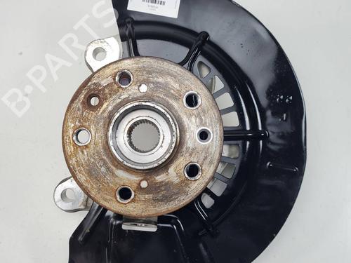 Used Left front steering knuckle Left front steering knuckle TOYOTA RAV 4 V (_A5_, _H5_) 2.5 Hybrid (AXAH52) (218 hp) 34517354 34517354