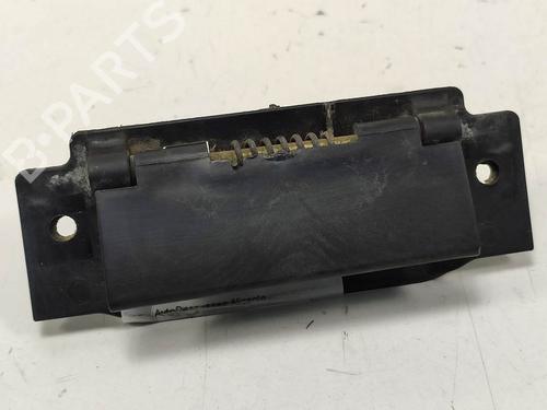 Used Tailgate handle Tailgate handle CHEVROLET LACETTI (J200) 1.6 (109 hp) 9579469 9579469