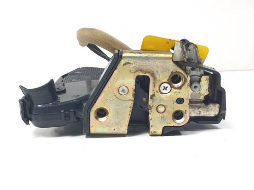 Used Front right lock Front right lock TOYOTA COROLLA (_E12_) 2.0 D-4D (CDE120R, CDE120L_) (116 hp) 39745806 39745806