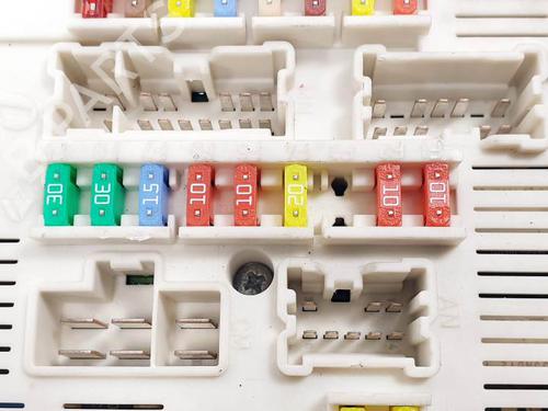 Fuse box RENAULT MEGANE III Hatchback (BZ0/1_, B3_) 1.5 dCi (BZ09, BZ0D, BZ1W, BZ29, BZ14) | BP25116722E1 