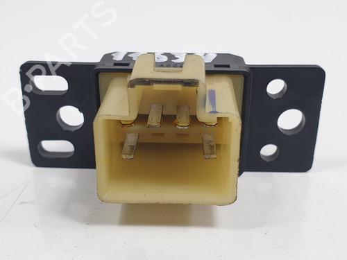 Right front window switch CHRYSLER VOYAGER IV (RG, RS) 2.8 CRD | BP13044748I26 