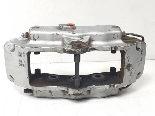 right-front-brake-caliper-porsche-cayenne-9pa-2002-2003-2004-2005-2006-2007-2008-2009-2010-39744900 main image