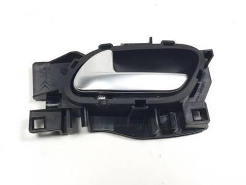 Used Rear left interior door handle PEUGEOT 2008 I (CU_) 1.2 THP 110 / PureTech 110 (110 hp) 30559216