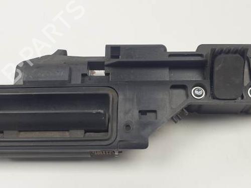 Used Tailgate handle MERCEDES-BENZ M-CLASS (W163) ML 270 CDI (163.113) (163 hp) 27272606