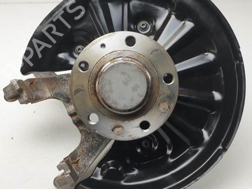Used Right rear steering knuckle AUDI Q3 Sportback (F3N) 35 TDI (150 hp) 24339732