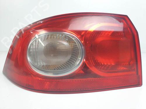 Used Left taillight RENAULT LAGUNA II (BG0/1_) 2.0 dCi (BG1T) (150 hp) 29245680