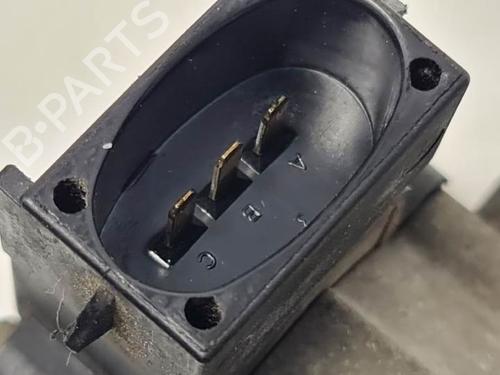 Throttle body FORD FIESTA IV (JA_, JB_) 1.3 i | BP6857230M82