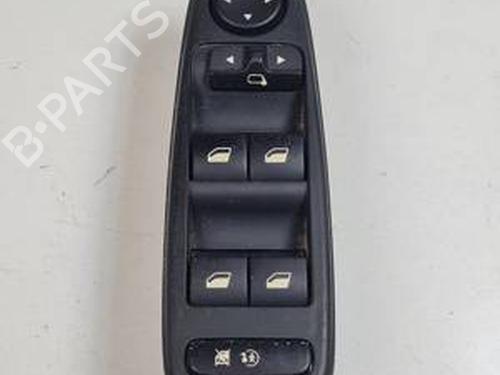 Comutador vidro frente esquerdo CITROËN C4 Grand Picasso I (UA_) 1.6 HDi (109 hp) 31240710
